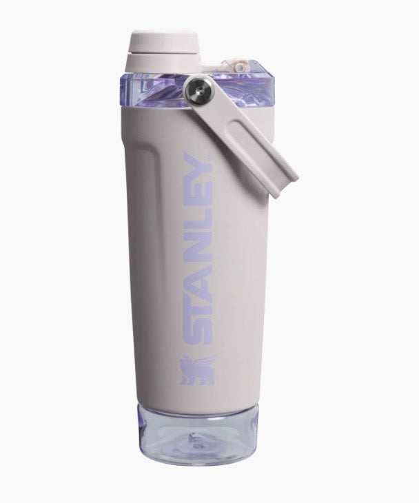 Stanley The Activate Shaker Bottle | 20 OZ