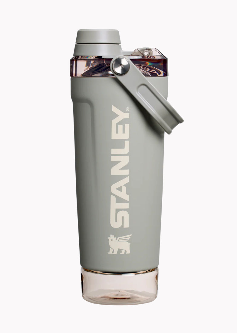 Stanley The Activate Shaker Bottle | 20 OZ